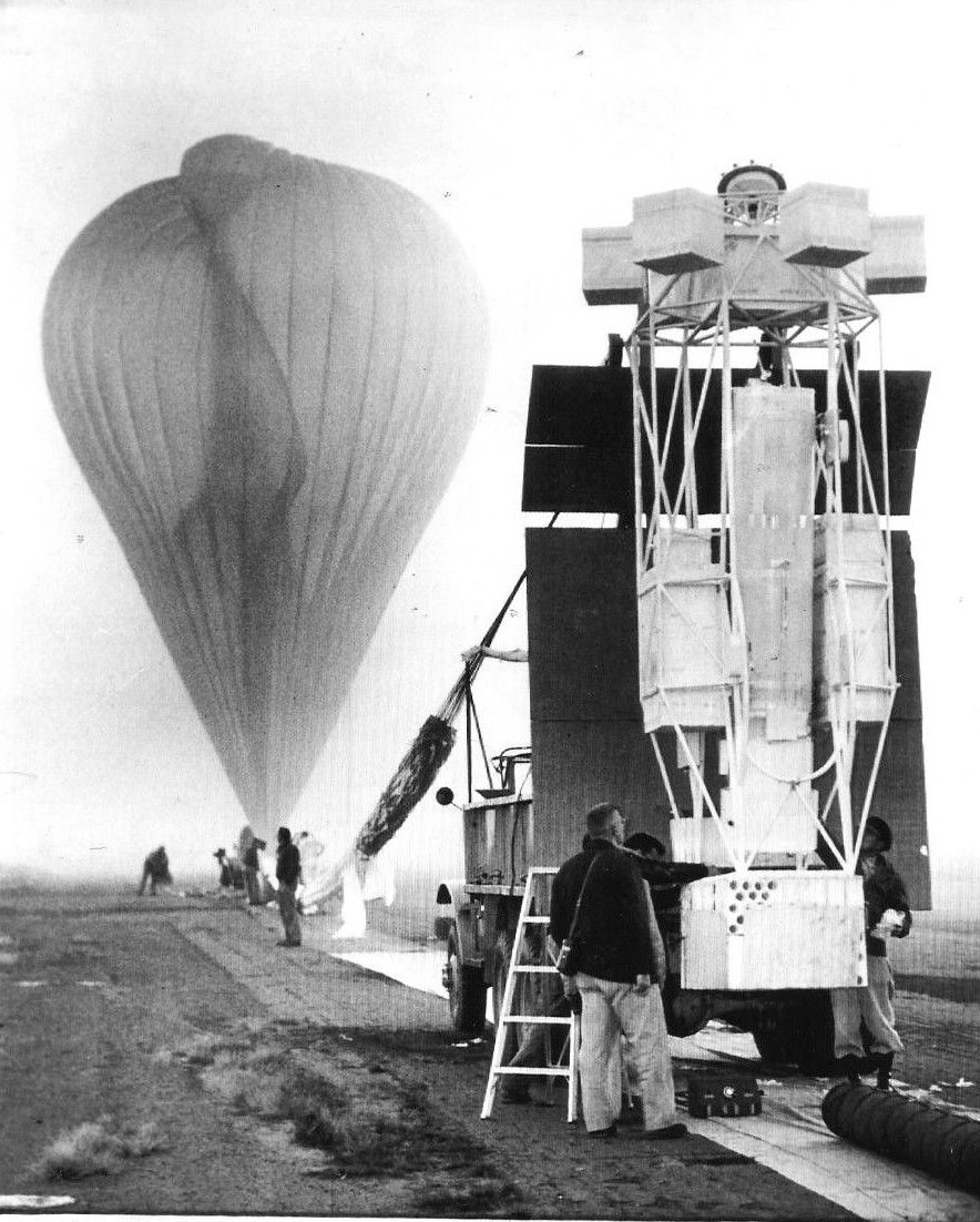 The fully inflated balloon minutes before the launch