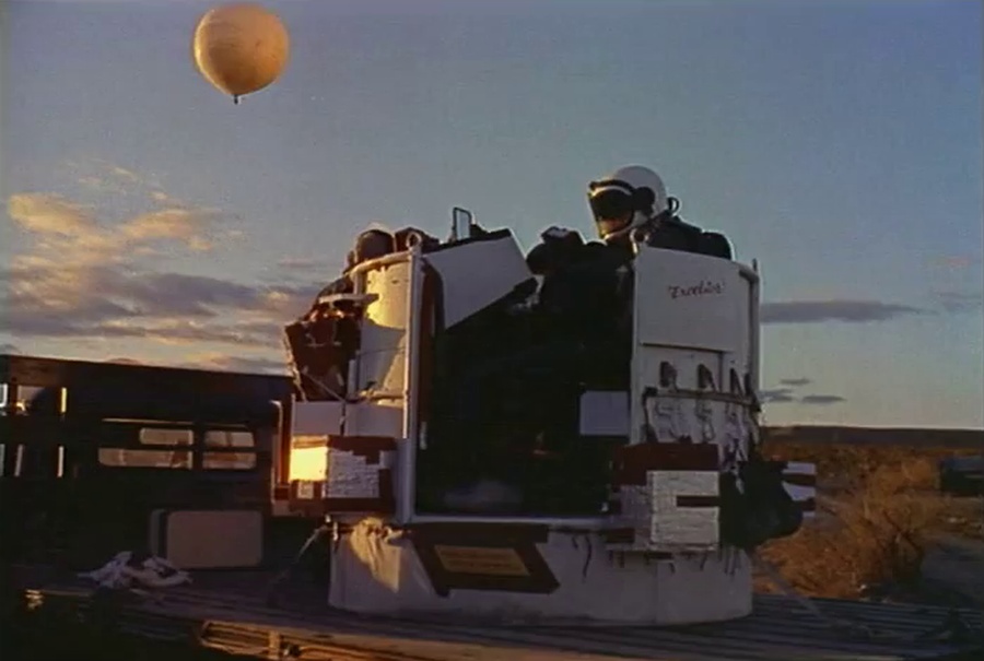 Kittinger waiting for completion of inflation in the gondola (Image: USAF)