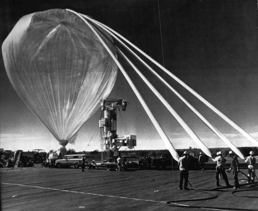 Inflation of the balloon before launch