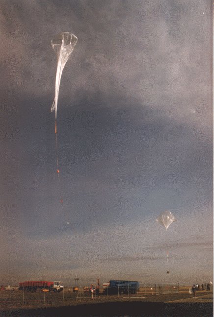 Launch of the HUYGENS mock up with an auxiliary balloon holding the payload.