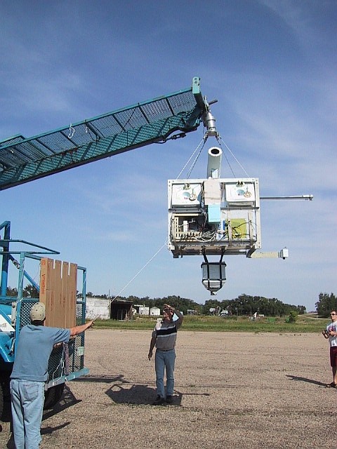 Payload hang test