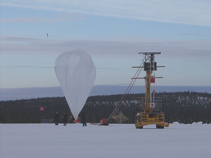 The balloon is fully inflated. Launch is inminent