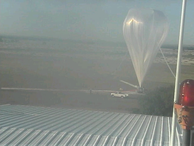 View of the launch site during the inflation of the balloon