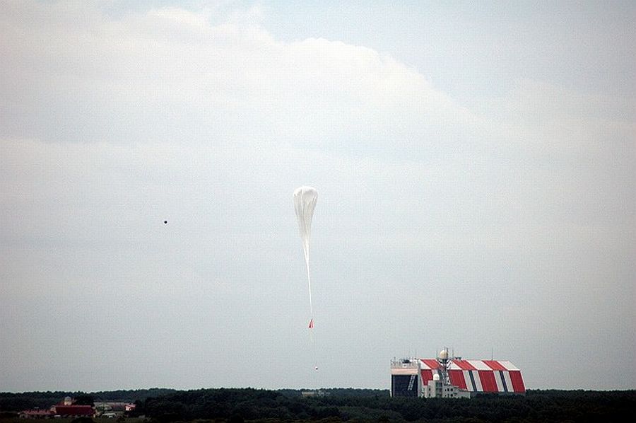 The balloon starts to climb (Image: JAXA)