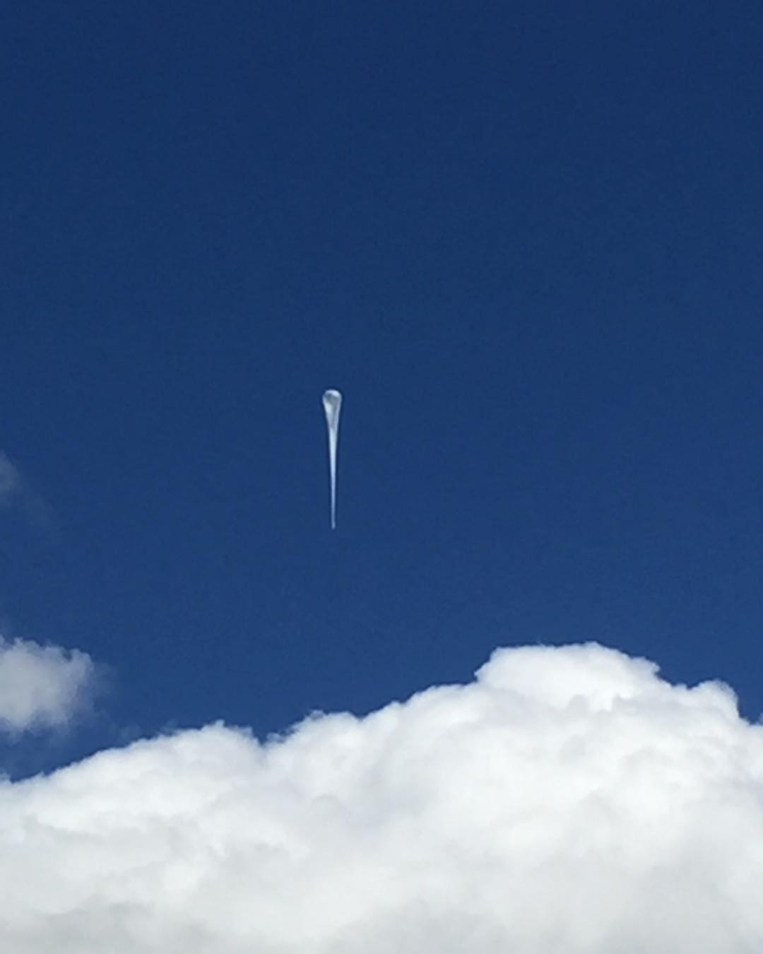 Image of the balloon ascending as seen from Sisters (Image: Valorie Grace Hallinan)