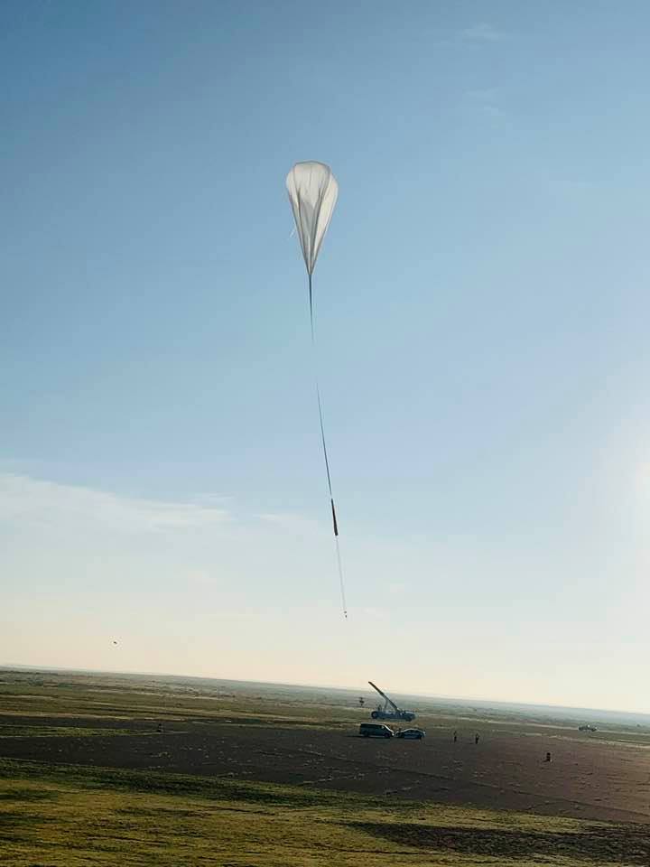 Balloon release (Image: Ross Hays)